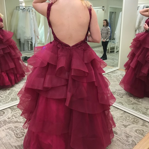 Ellie Wilde prom dress - Picture 2 of 5